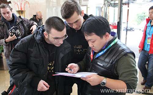 俄語陪同翻譯-專業(yè)俄語陪同翻譯公司